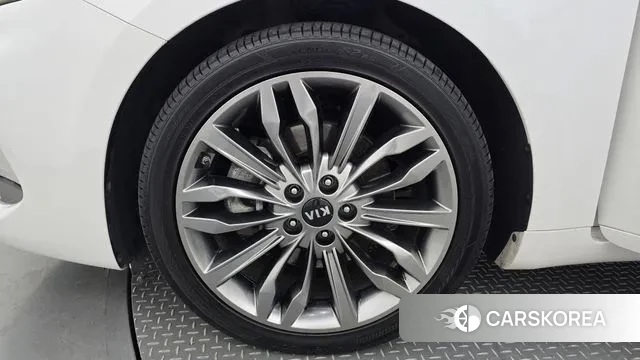 Kia K7 Premier id 3214889 из Кореи 15