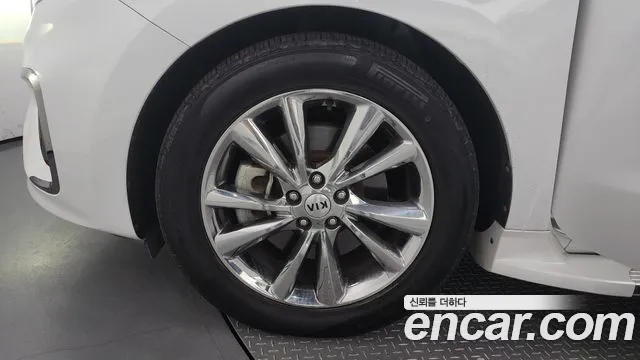 Kia The New Carnival id 2717306 из Кореи 15