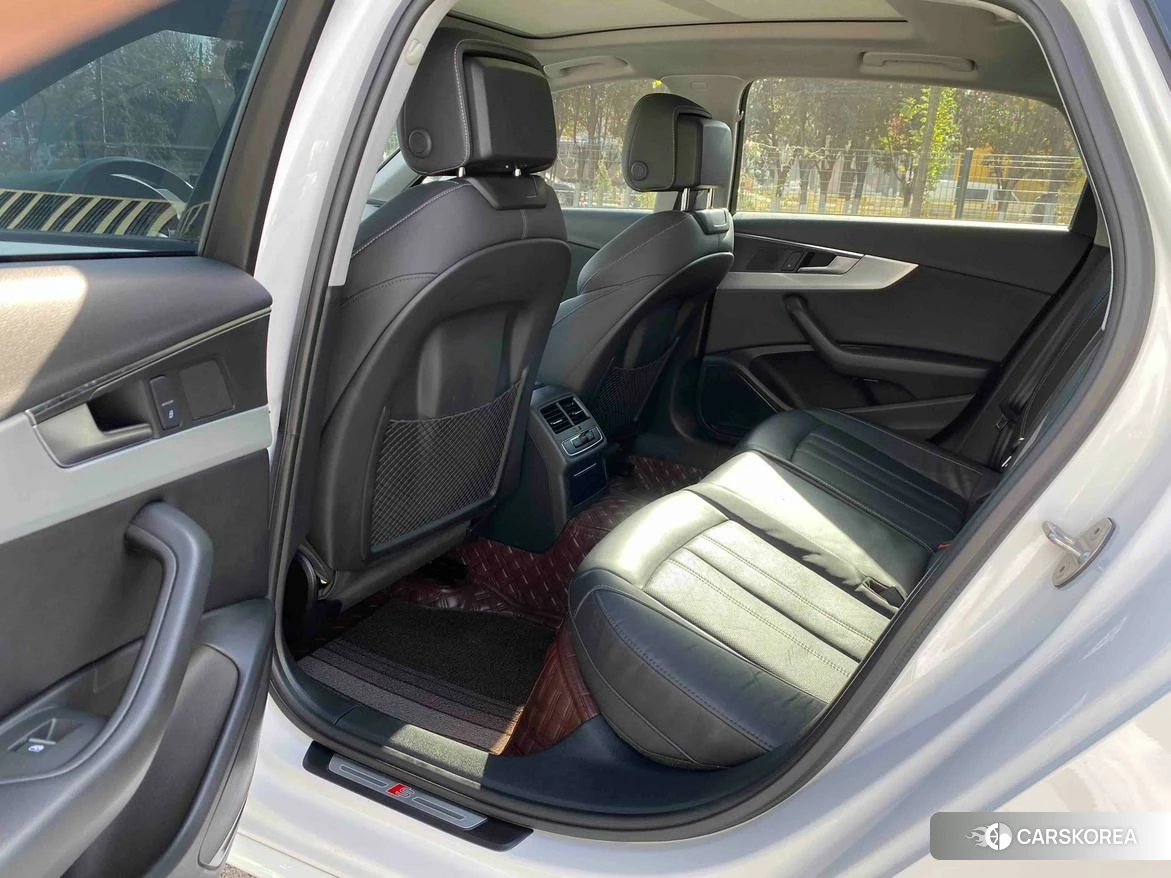 Audi A4L 2020 Белый из Китая, фото 5