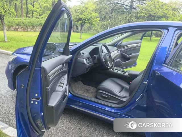 Honda Accord id 4254072 из Китая 10