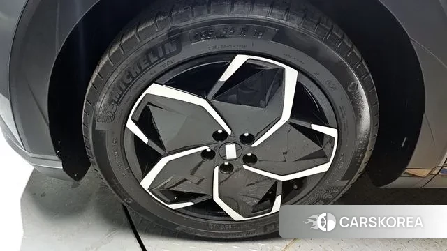 Hyundai Ionic 5 id 3605957 из Кореи 15