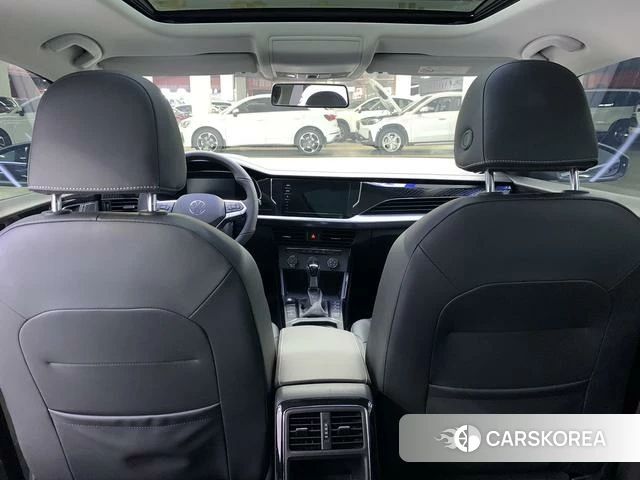Volkswagen Passat id 4264773 из Китая 15