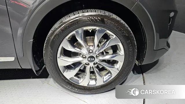 Kia The New Sorento id 3568779 из Кореи 15