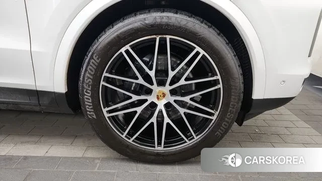Porsche Cayenne (PO536) id 3670032 из Кореи 15