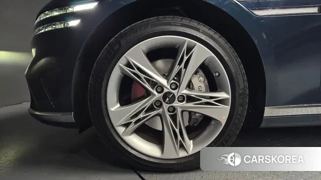 Genesis G90 (RS4) id 3463075 из Кореи 15