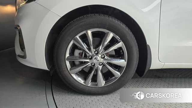 Kia The New Carnival id 4615342 из Кореи 15
