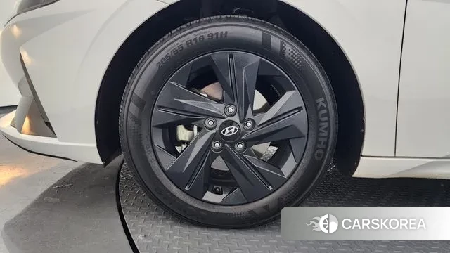 Hyundai Avante Hybrid (CN7) id 3539364 из Кореи 15