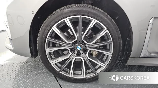 BMW 7 Series (G11) id 3412695 из Кореи 15