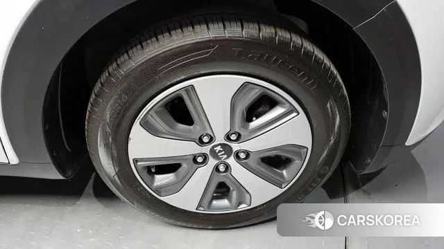 Kia The New Niro id 3444002 из Кореи 15