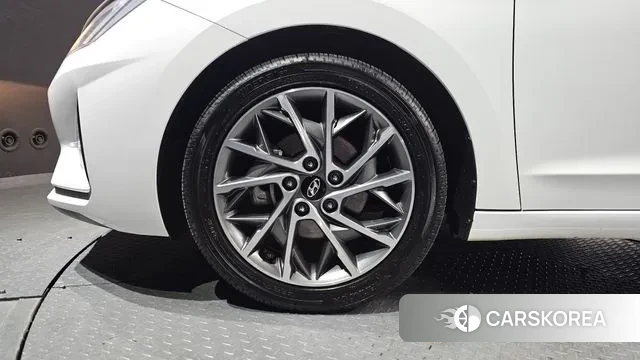 Hyundai The New Avante AD id 3742374 из Кореи 15