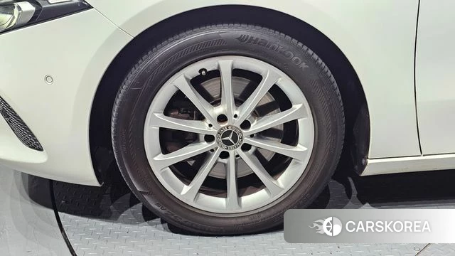 Mercedes-Benz A-Class W177 id 4712843 из Кореи 25