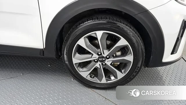 Kia Stonic id 3336470 из Кореи 15