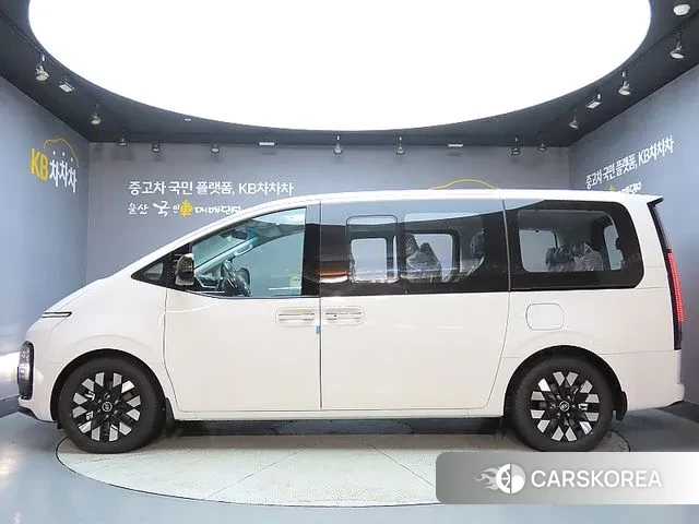 Hyundai Staria id 3595977 из Кореи 15