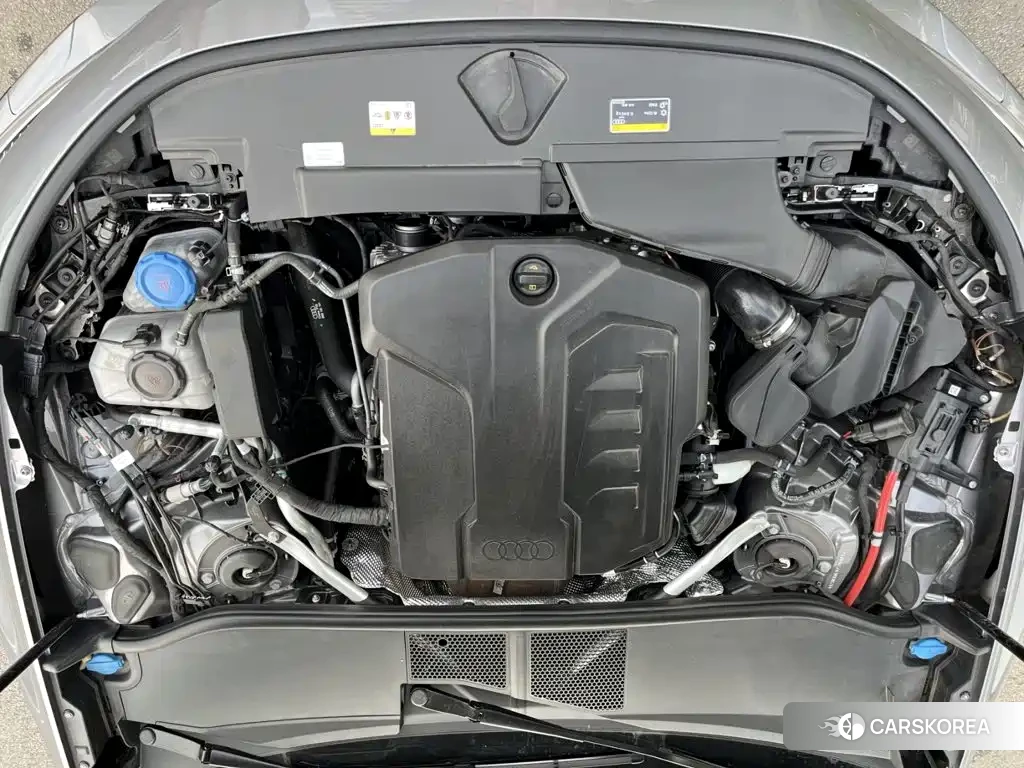 Audi A5L id 4622267 из Китая 12