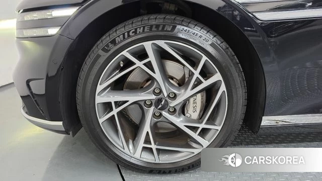 Genesis G90 (RS4) id 4711415 из Кореи 36
