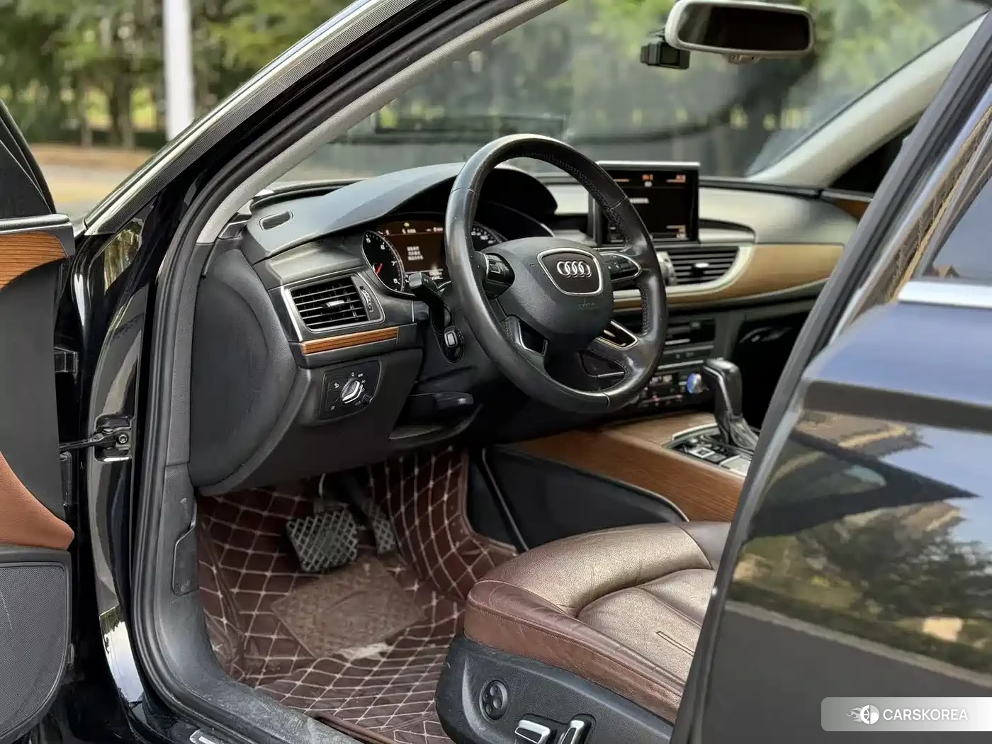 Audi A6L 2018 Черный из Китая, фото 5