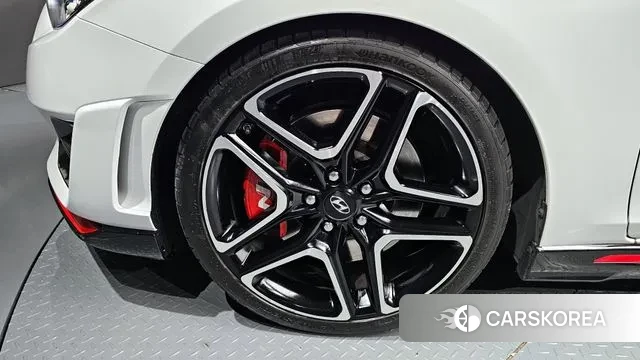 Hyundai Veloster (JS) id 3280636 из Кореи 15