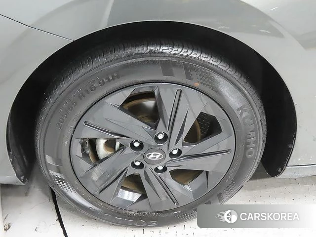 Hyundai Avante (CN7) id 4618784 из Кореи 15
