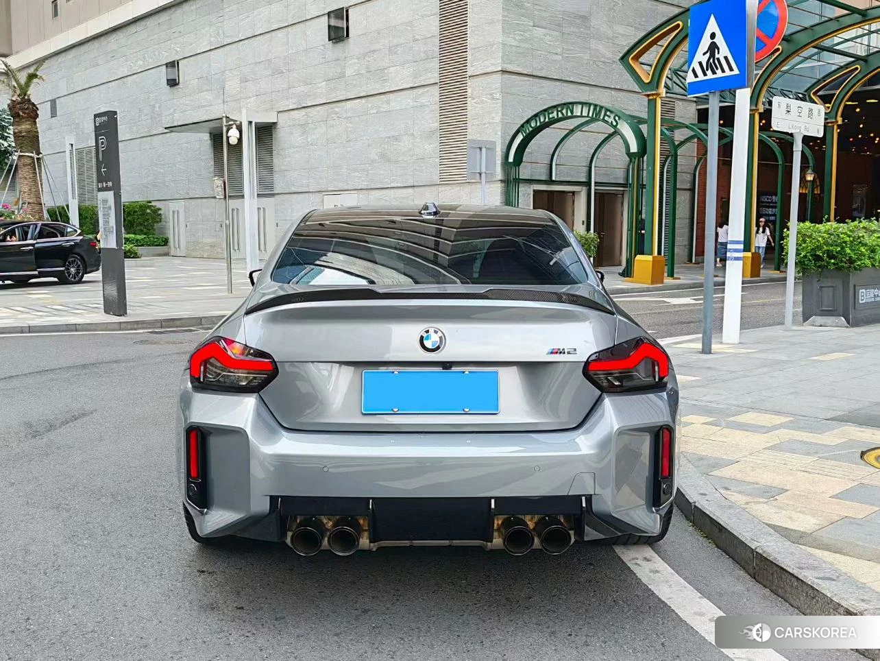 BMW M2 2024 Темно-серый из Китая, фото 5