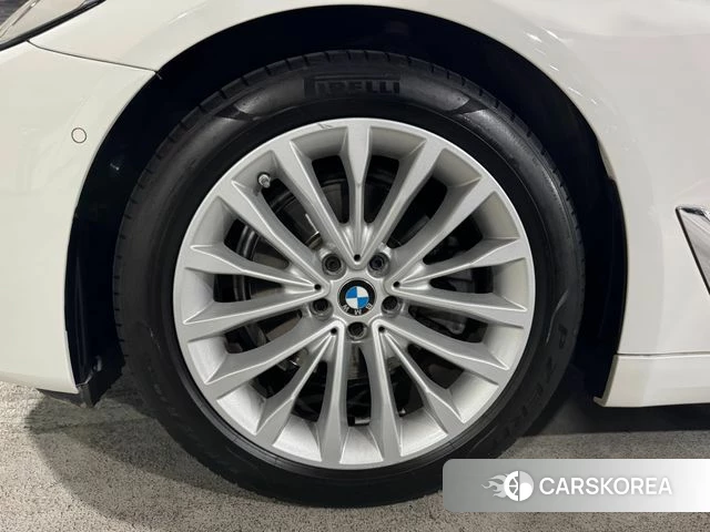BMW 5 Series (G30) id 4608527 из Кореи 15