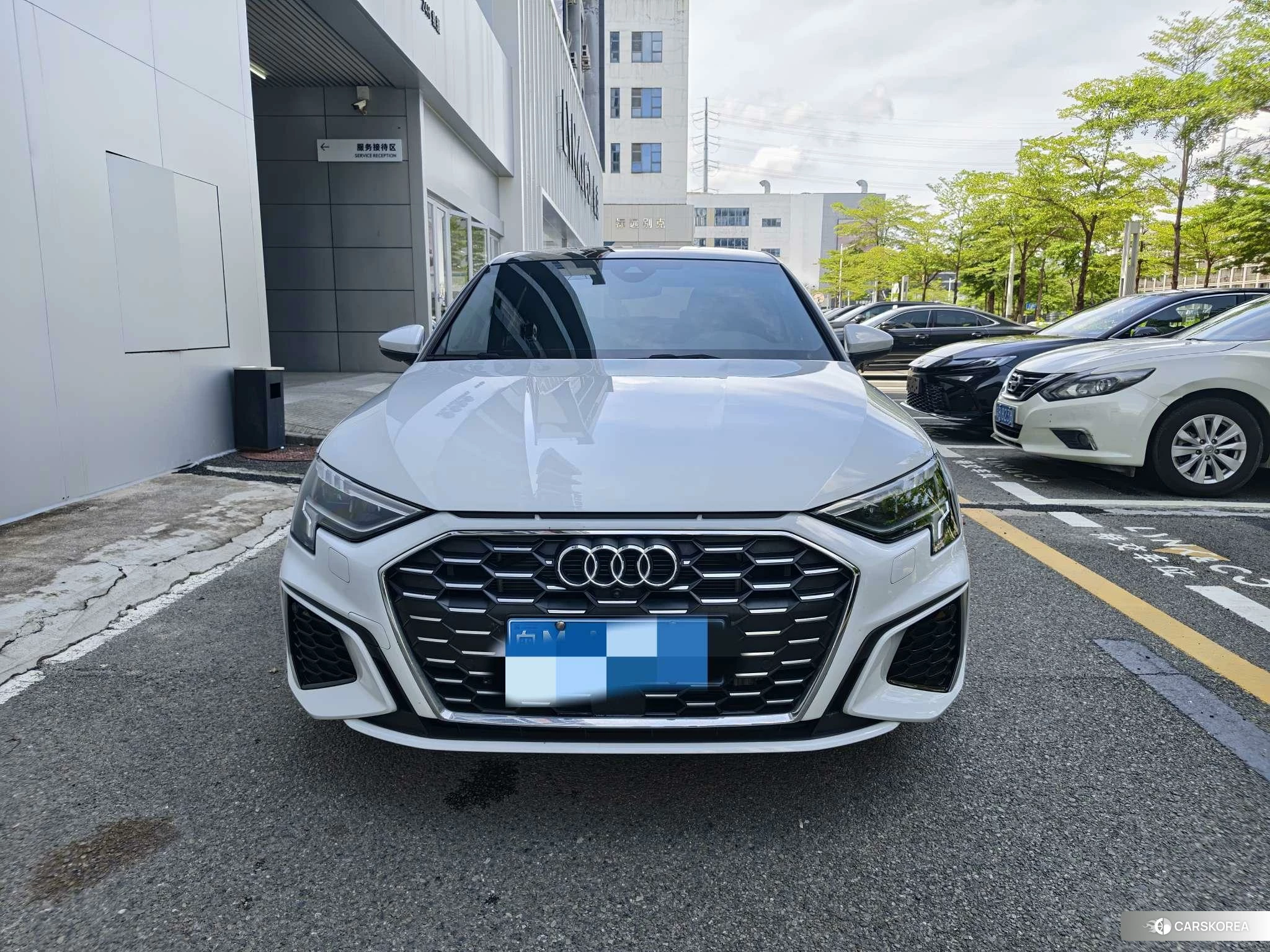 Audi A3 2023 Белый из Китая, фото 6
