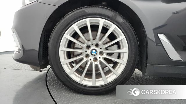 BMW 5 Series (G30) id 4732435 из Кореи 15