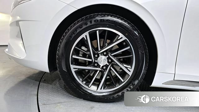 Hyundai The New Grandeur IG id 4282949 из Кореи 28