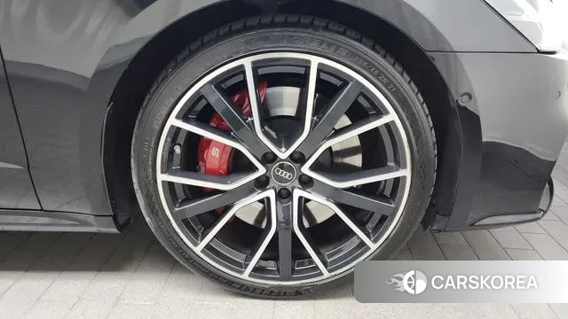 Audi S7 (4K) id 3378704 из Кореи 15