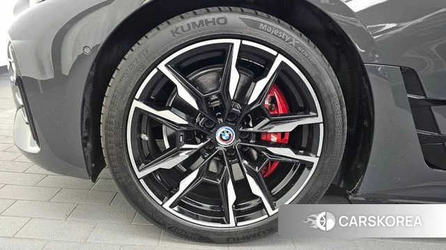 BMW i4 id 4443391 из Кореи 30