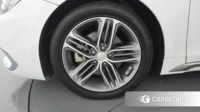 Hyundai Grandeur IG id 4610323 из Кореи 15