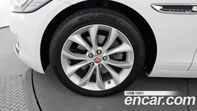 Jaguar XF (X260) id 2495656 из Кореи 15