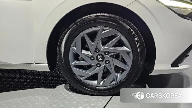 Hyundai The New Avante (CN7) id 3555419 из Кореи 15