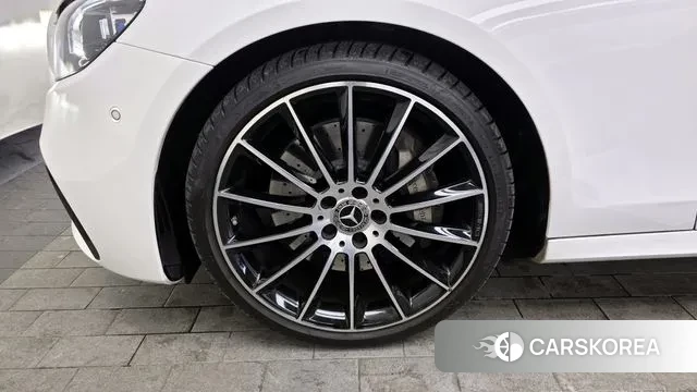 Mercedes-Benz E-Class W213 id 3629701 из Кореи 15