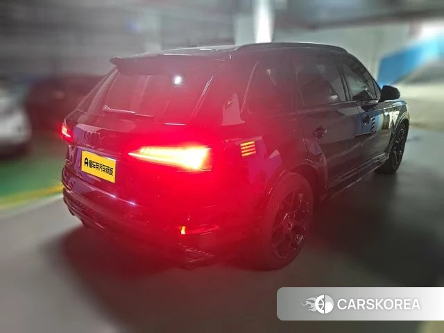 Audi Q7 2025 Черный из Китая, фото 5
