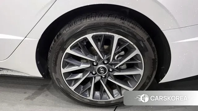 Hyundai Sonata (DN8) id 3350795 из Кореи 15