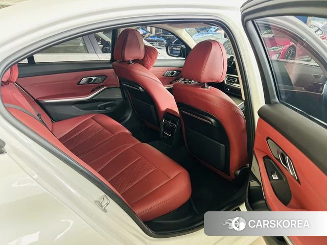 BMW 3 series id 4256607 из Китая 10