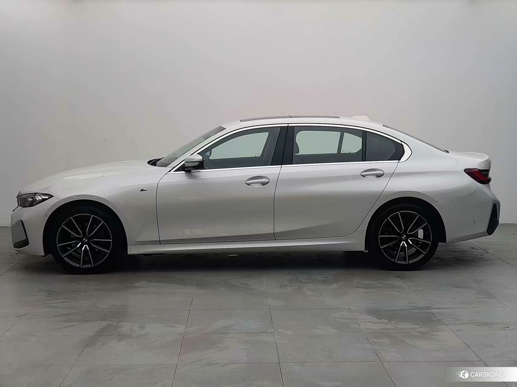BMW 3 series id 4453881 из Китая 13