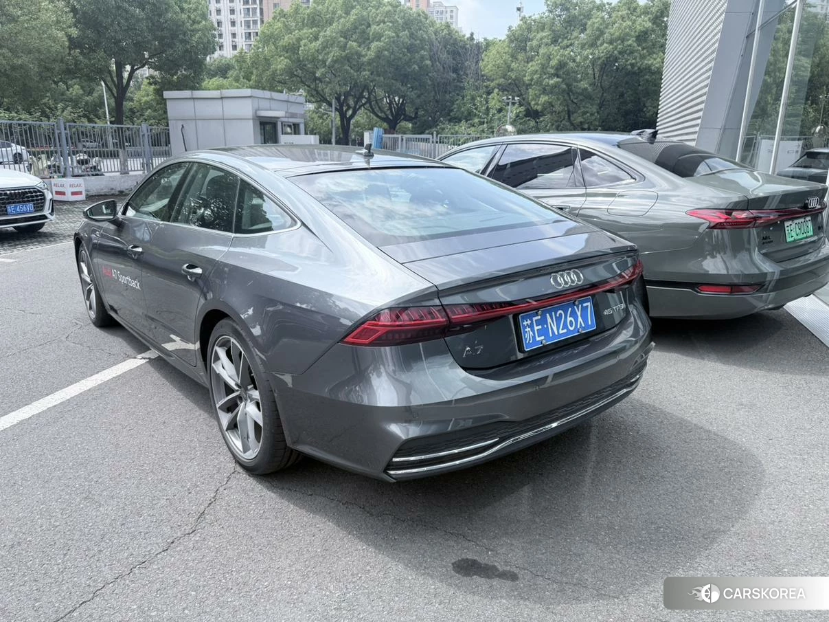 Audi A7 id 4467652 из Китая 7