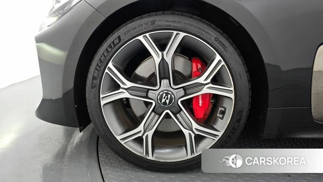 Kia Stinger id 4667527 из Кореи 15