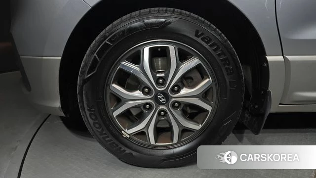 Hyundai The New Grand Starex id 4180488 из Кореи 15