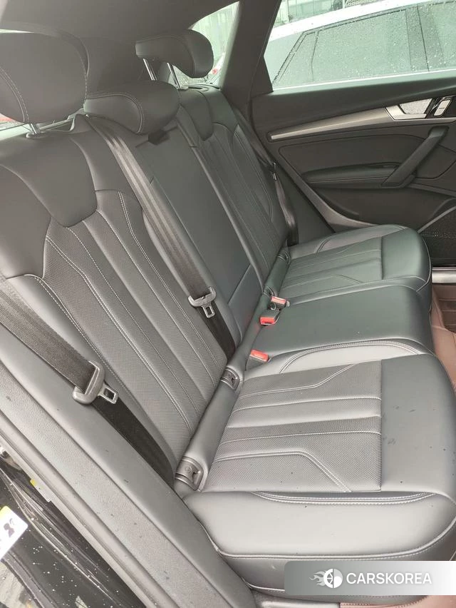 Audi Q5L id 4238615 из Китая 18