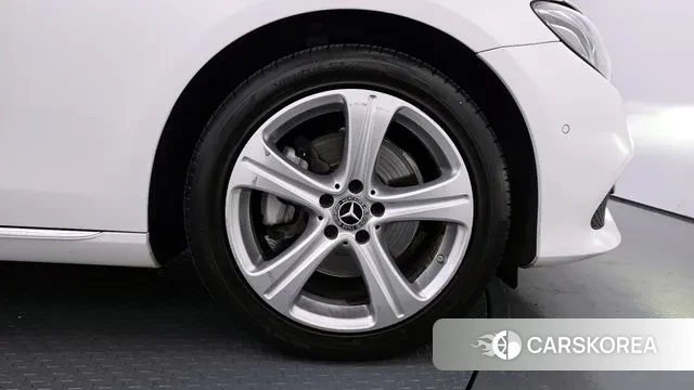Mercedes-Benz E-Class W213 id 3292511 из Кореи 15