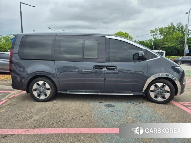 Hyundai Staria id 4375642 из Кореи 11