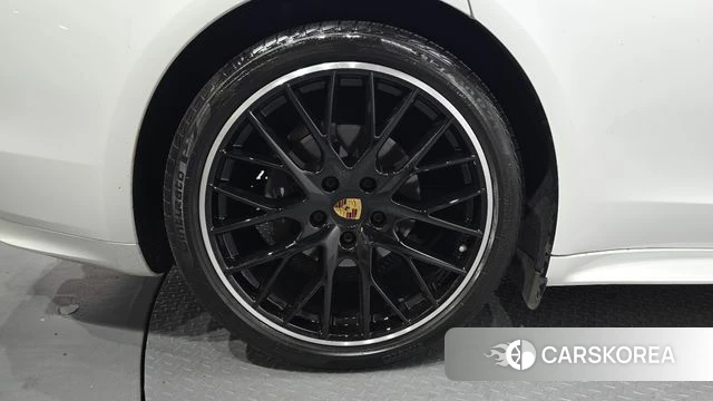 Porsche Panamera (971) id 3917203 из Кореи 15