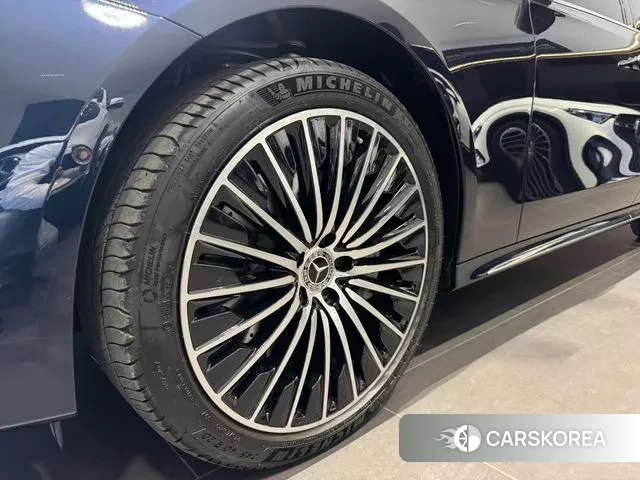 Mercedes-Benz E-Class W214 id 3775970 из Кореи 14