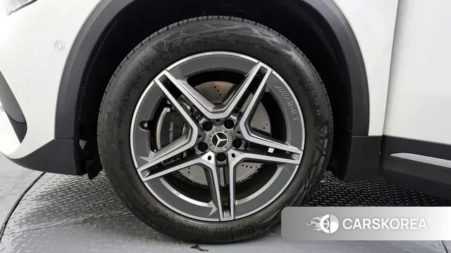 Mercedes-Benz GLA - Class H247 id 3367866 из Кореи 15