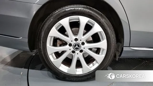 Mercedes-Benz E-Class W213 id 3434546 из Кореи 15