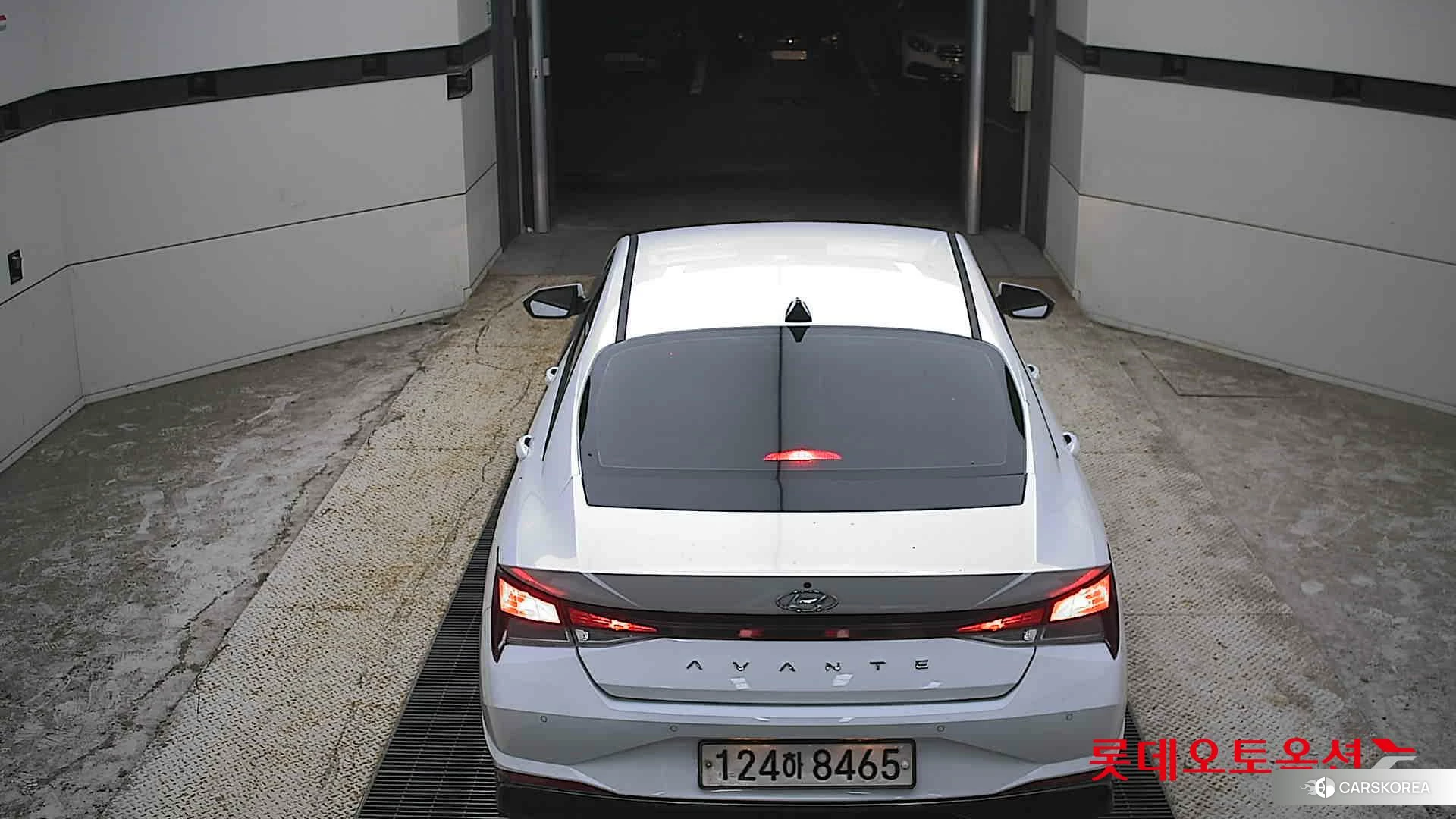 Hyundai Avante Hybrid id 4902379 из Кореи 32