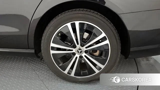 Mercedes-Benz E-Class W213 id 3509293 из Кореи 15