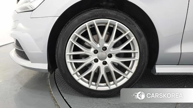 Audi New A6 id 4596088 из Кореи 15